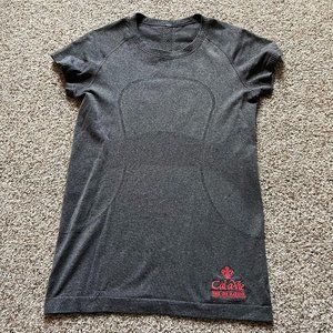 Lululemon Sz  8 Gray Swiftly Tech Tee